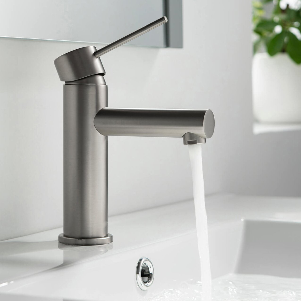 Unique Design Brushed Lead-free Single Hole Bathroom Faucet